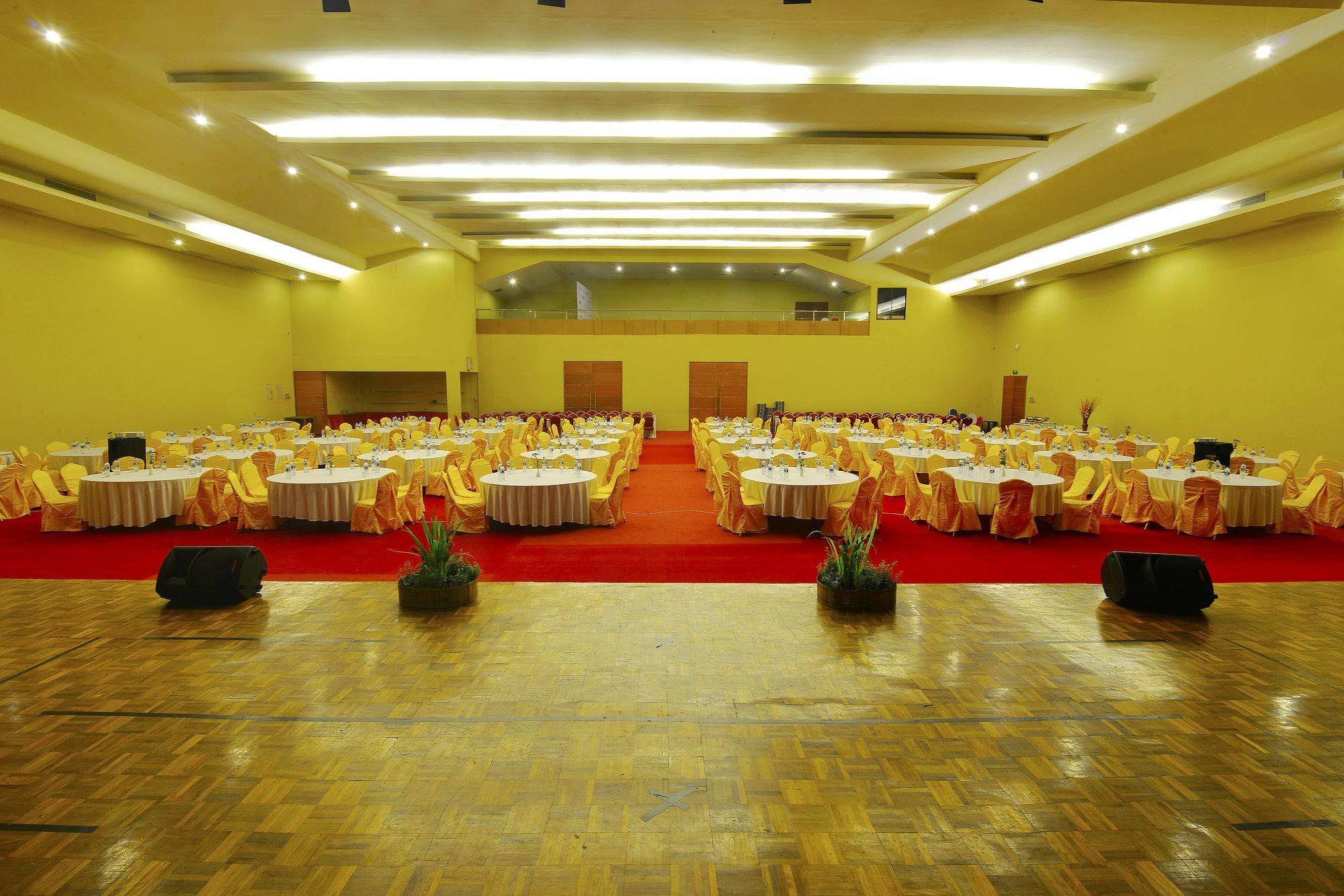 100 Sunset Kuta Hotel & Ballroom Eksteriør bilde